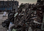 ارتفاع مقلق في النفايات الالكترونية في بلدان آسيا