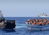 خفر السواحل الإيطالي: إنقاذ أكثر من 1300 مهاجر من الغرق في يوم واحد
