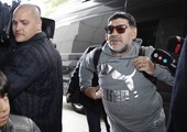 عدسات وسائل الإعلام الإسبانية تطارد مارادونا خلال إقامته في مدريد
