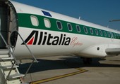 موظفو الخطوط الجوية الإيطالية يضربون عن العمل بعد إخفاق مباحثاتهم مع الحكومة