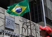 الادعاء البرازيلي يعتزم التحقيق مع وزراء ومشرعين بتهم الفساد