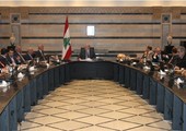 حكومة لبنان توافق على أول ميزانية في 12 عاماً