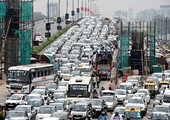 الهند تمنع بيع 800 ألف مركبة لمخالفتها معايير مكافحة التلوث