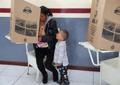 لا فائز واضح في توقعات نتائج جولة الإعادة لانتخابات الرئاسة بالإكوادور
