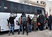 دفعة رابعة من المقاتلين تغادر حي الوعر في حمص