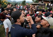 البانك الورعون يدعون للإسلام في إندونيسيا... بالغناء 