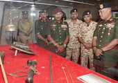 البحرين : القائد العام للقوات المسلحة الماليزية يزور المتحف العسكري     