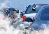 حرب بين شركات تصنيع السيارات على تقليص انبعاثات ثاني اكسيد الكربون 