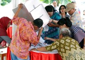 نتائج أولية تظهر تقدم المرشح المسلم في انتخابات حاكم جاكرتا