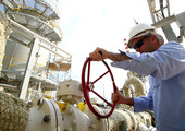 العراق يبيع مليوني برميل من النفط عبر بورصة دبي للطاقة
