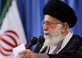 خامنئي ينتقد سياسة روحاني مع الغرب قبل الانتخابات