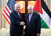 عباس يطلع تيلرسون على مجمل الأوضاع في الأراضي الفلسطينية