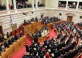 البرلمان اليوناني يمرر مشروع قانون برنامج التقشف