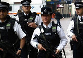 شرطة لندن توجه اتهاما لثلاثة رجال بشأن مؤامرة إرهابية مزعومة في بريطانيا