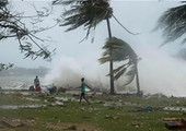 الاعصار مورا يبدأ باجتياح بنغلادش